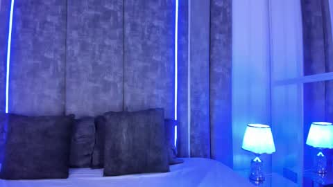 Snapshot of amarettho chatting on March 7, 3:07 pm Emily online show from March 7, 3:07 pm