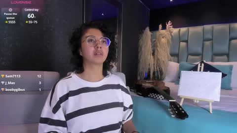 Snapshot of amarettho chatting on March 10, 2:59 pm Emily online show from March 10, 2:59 pm