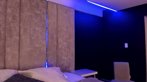 Snapshot of amarettho chatting on September 11, 11:21 am Emily online show from September 11, 11:21 am