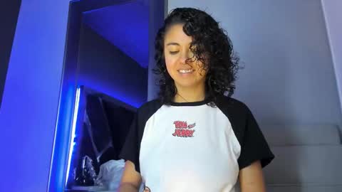 Snapshot of amarettho chatting on September 22, 11:12 am Emily online show from September 22, 11:12 am