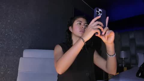 Snapshot of amarettho chatting on October 23, 11:09 am Emily online show from October 23, 11:09 am