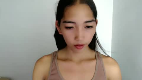 Snapshot of amazing_gracexx chatting on May 18, 9:15 am CALL ME GRACE online show from May 18, 9:15 am