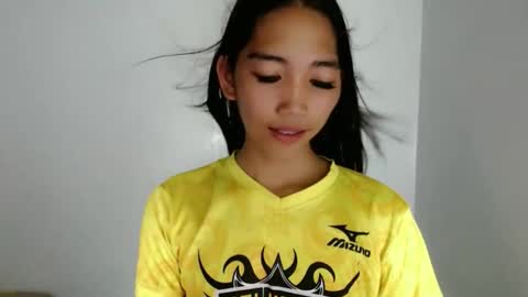 Snapshot of amazing_gracexx chatting on June 5, 9:37 am CALL ME GRACE online show from June 5, 9:37 am