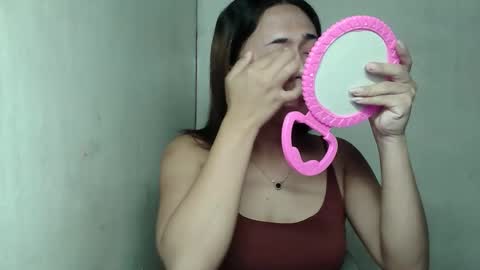 Snapshot of amazing_yella69 chatting on October 6, 8:45 am YELLA online show from October 6, 8:45 am