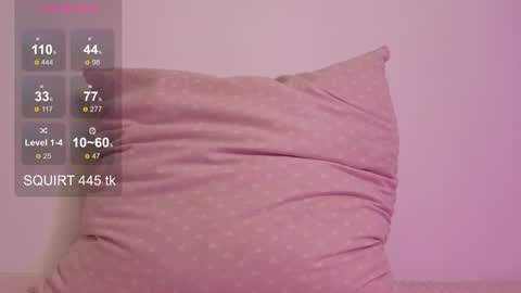 Snapshot of amazongirls chatting on February 26, 12:37 pm Im Mandy and I love to play in public and do crazy in PVT online show from February 26, 12:37 pm