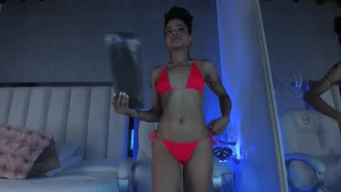 Ambar online show from December 1, 7:30 pm