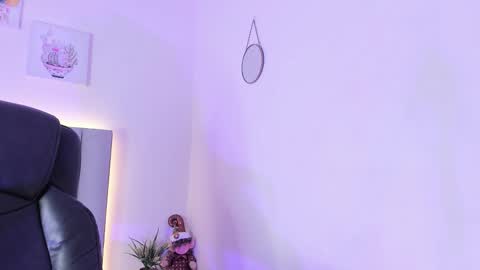 Snapshot of ambar_gh1 chatting on February 18, 3:13 am ambar_gh1 online show from February 18, 3:13 am