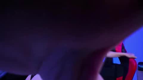 Snapshot of ambar_love22 chatting on November 5, 11:49 pm ambar_love22 online show from November 5, 11:49 pm