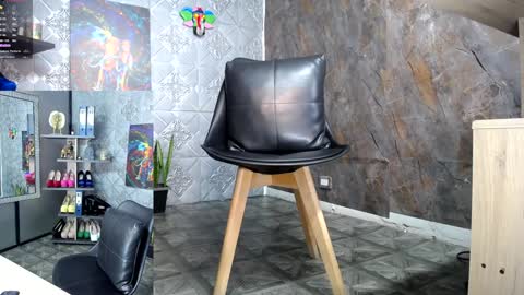 Snapshot of ambar_rose2 chatting on December 15, 11:45 am ambar rose2 online show from December 15, 11:45 am