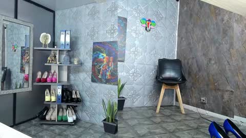Snapshot of ambar_rose2 chatting on January 16, 1:04 pm ambar rose2 online show from January 16, 1:04 pm