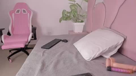 ambarasm online show from November 1, 1:02 pm