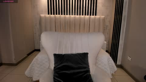 Ambar  online show from April 2, 11:30 am