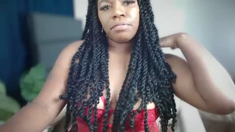 Amoya online show from July 13, 1:25 pm