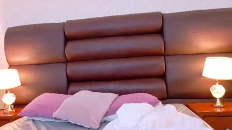 Snapshot of ambarsantany chatting on July 6, 11:29 pm AmbarSantany online show from July 6, 11:29 pm