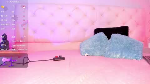  Amber  online show from September 19, 8:42 pm