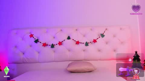  Amber  online show from November 29, 8:01 pm