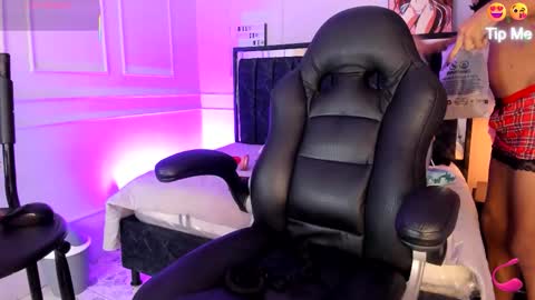 Cody amber online show from September 27, 7:13 am