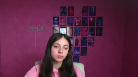 Snapshot of amber__r chatting on March 14, 6:41 am Amber online show from March 14, 6:41 am