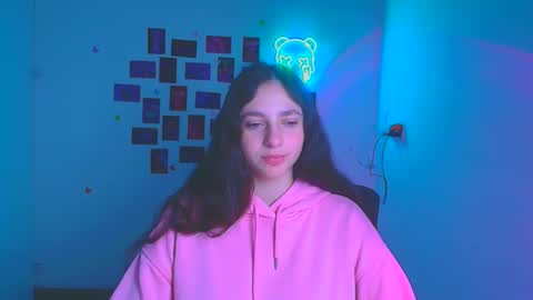 Snapshot of amber__r chatting on March 23, 6:39 am Amber online show from March 23, 6:39 am