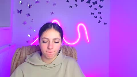 Snapshot of amber__r chatting on April 11, 5:34 am Amber online show from April 11, 5:34 am