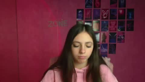 Snapshot of amber__r chatting on April 17, 5:21 am Amber online show from April 17, 5:21 am