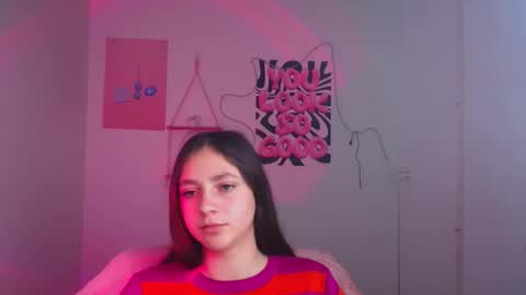 Snapshot of amber__r chatting on April 18, 5:55 am Amber online show from April 18, 5:55 am
