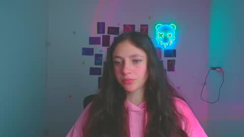 Snapshot of amber__r chatting on April 23, 5:41 am Amber online show from April 23, 5:41 am
