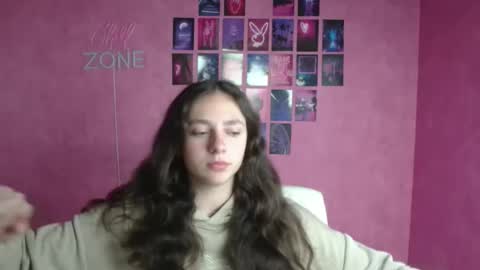 Snapshot of amber__r chatting on May 15, 5:25 am Amber online show from May 15, 5:25 am