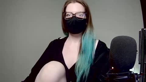 Snapshot of amber_candyfloss chatting on February 20, 12:52 am Amber non-nude model online show from February 20, 12:52 am