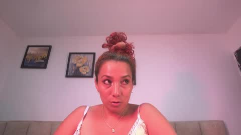 Snapshot of amber_demons chatting on March 29, 11:16 pm Amber Demons online show from March 29, 11:16 pm