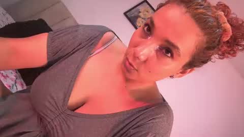 Snapshot of amber_demons chatting on July 1, 11:04 pm Amber Demons online show from July 1, 11:04 pm