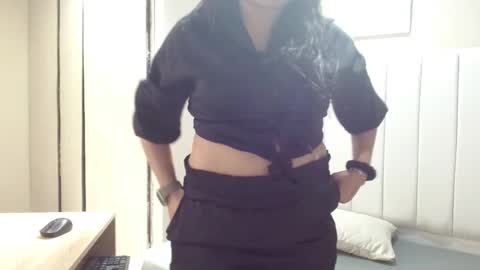 amber_gomez08 online show from January 9, 12:41 pm