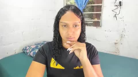 LUISA online show from December 4, 9:23 pm