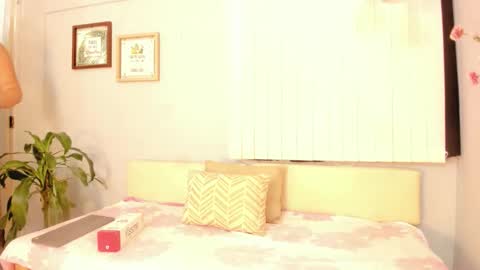 Snapshot of amber_novoa chatting on February 25, 12:26 pm Amber Novoa online show from February 25, 12:26 pm