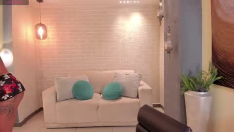  Amber   online show from September 21, 11:23 am