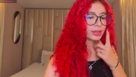 Amber Fox online show from December 17, 11:49 am