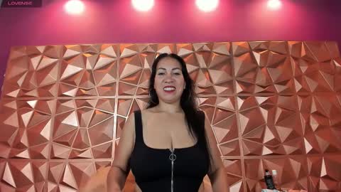 Snapshot of amberjoymilf chatting on January 10, 12:40 pm Amber online show from January 10, 12:40 pm