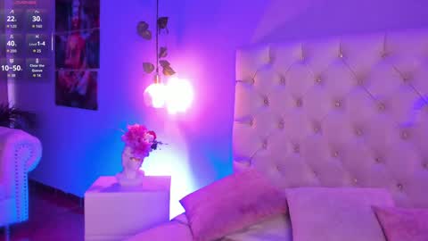 Snapshot of amberr_rousse chatting on September 24, 12:08 pm MISS AMBERR online show from September 24, 12:08 pm