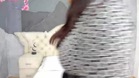 Amber Grey online show from October 14, 5:25 pm