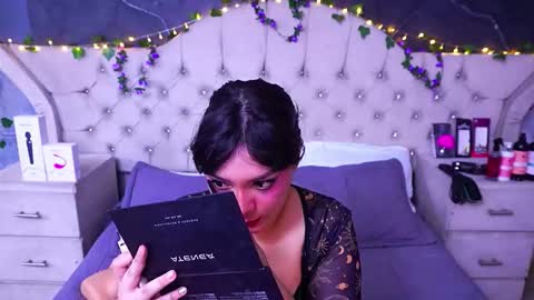 Amber Grey online show from March 15, 3:29 pm