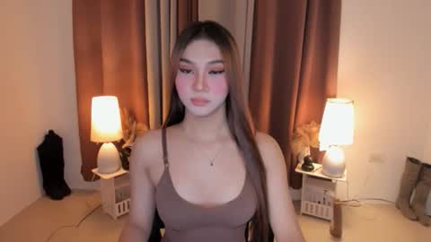 Snapshot of ambervixen69 chatting on June 4, 12:16 am BIGCOCK AMBER online show from June 4, 12:16 am