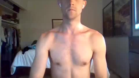 Snapshot of amcam90 chatting on March 20, 8:25 pm Flimsy Barracuda online show from March 20, 8:25 pm