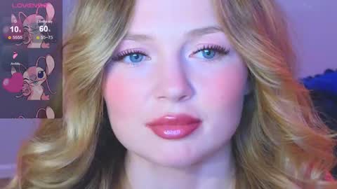 Snapshot of ameli_jeff chatting on September 9, 6:18 pm ameli_jeff online show from September 9, 6:18 pm