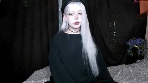 Amelia online show from November 1, 7:38 pm