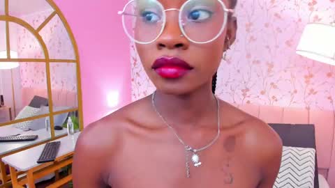 Amelia Adams online show from February 20, 1:14 am