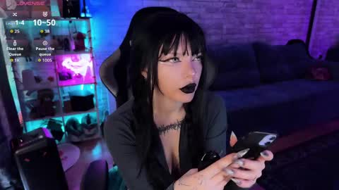 Snapshot of amelia_aley_ chatting on April 15, 9:49 am Amelia Aley online show from April 15, 9:49 am