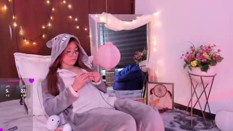   online show from February 28, 3:37 pm