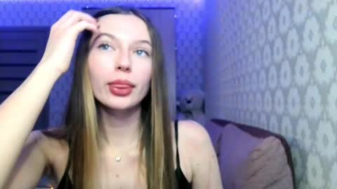 amelia_murmeow online show from May 11, 7:55 pm
