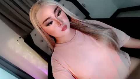 amelia_nicole08 online show from September 29, 7:02 am