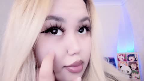 Snapshot of amelia_sunlight chatting on December 28, 5:02 am Amelia online show from December 28, 5:02 am